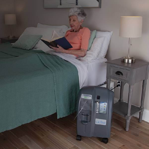 Vista 2 de Sistema Concentrador de Oxígeno Doméstico AirSep Caire Companion 5