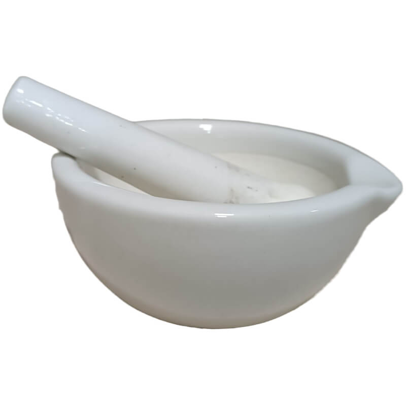 Mortero y pilón de porcelana