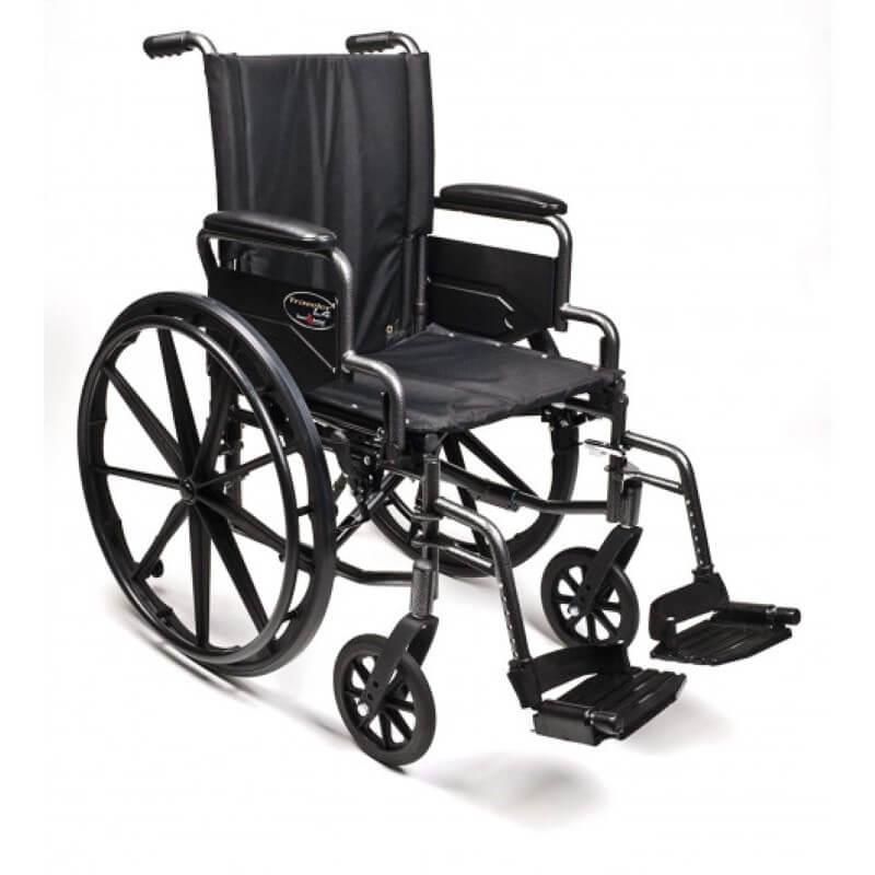 SILLA DE RUEDAS DE ACERO CON PIERNERA, POSA BRAZO Y POSA PIES